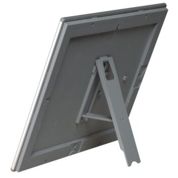 Back of desktop frame with counter-strut