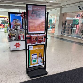 Lobby information stand in a shopping centre
