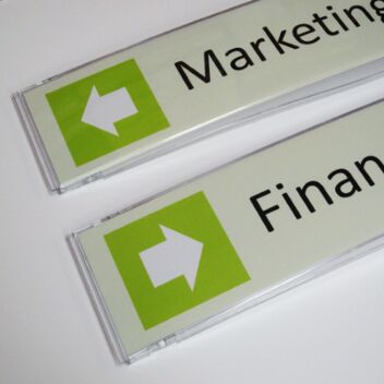 Premium wayfinding slat system